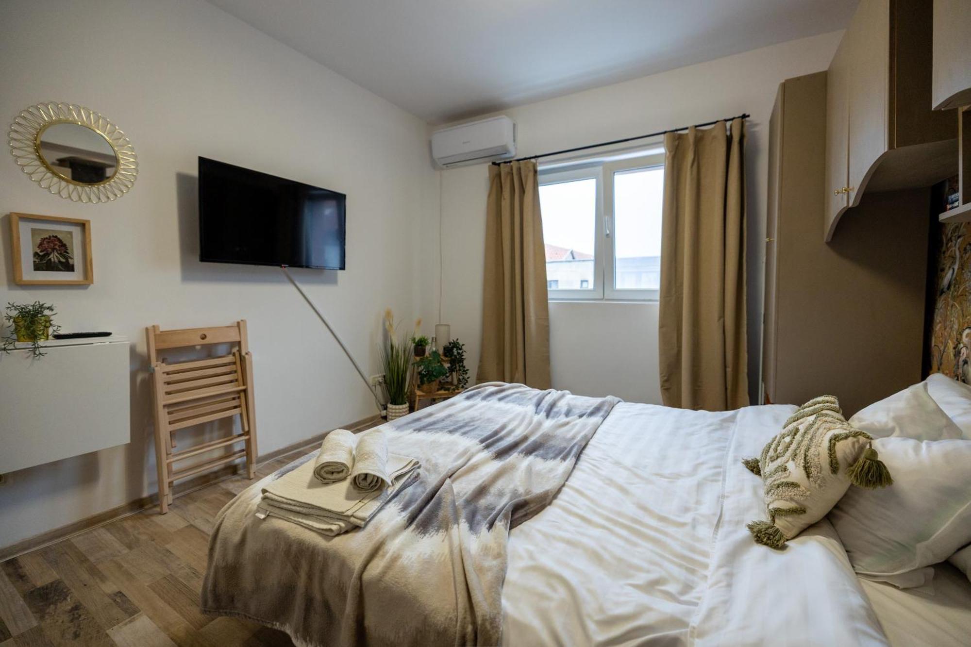 Cozy Studio Retreat - Quiet, Premium Stay Timişoara Exterior foto
